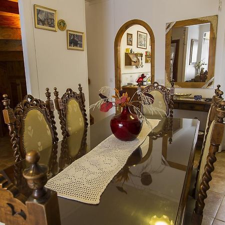Bed And Breakfast Aijpel Ushuaia Esterno foto