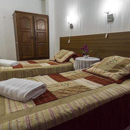 Bed And Breakfast Aijpel Ushuaia Esterno foto